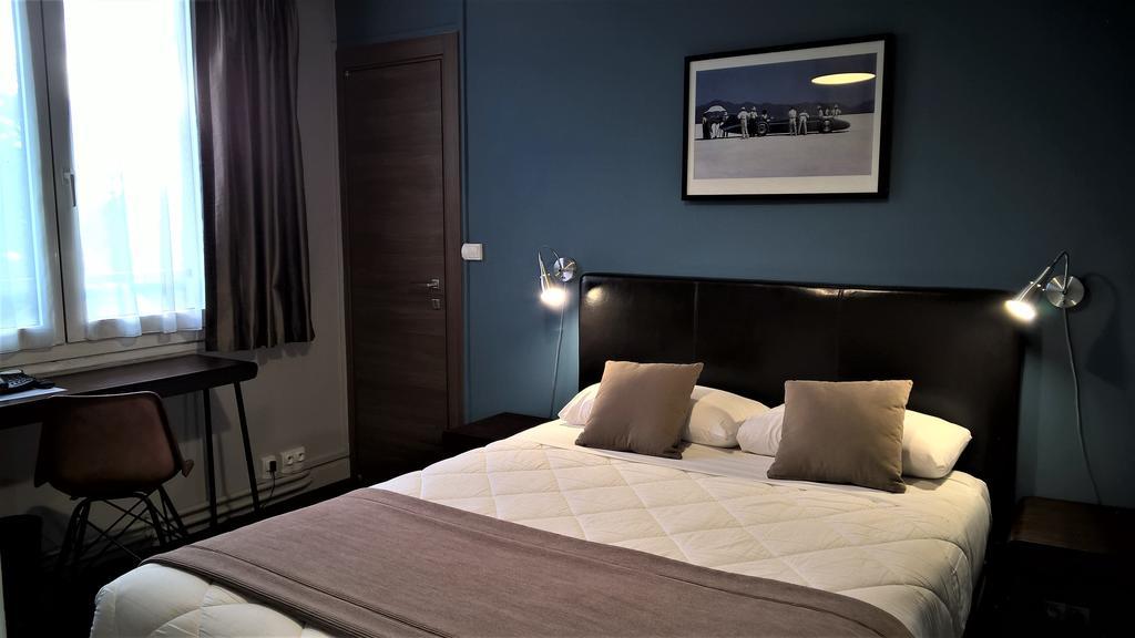 אורליאן Hotel Des Cedres מראה חיצוני תמונה